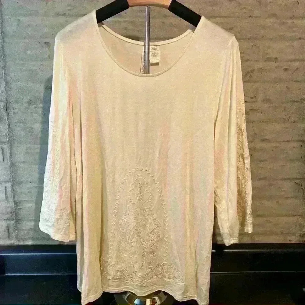 Forgotten Grace Womens Top Cream/ Off White Embroidered Plus Sz XL Soft Flowy